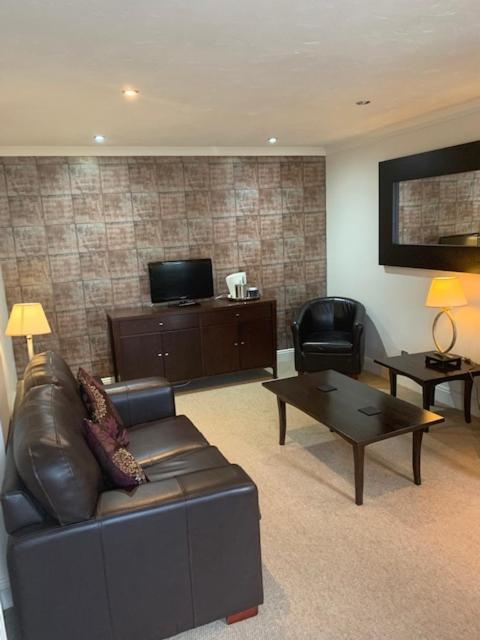 The Yeovil Court Hotel 외부 사진