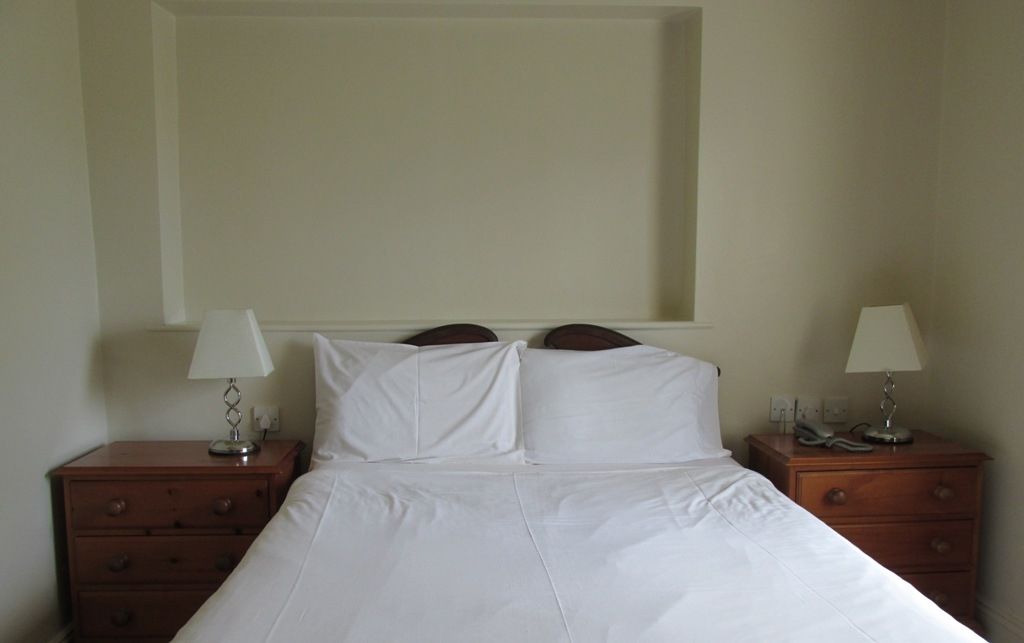 The Yeovil Court Hotel 객실 사진